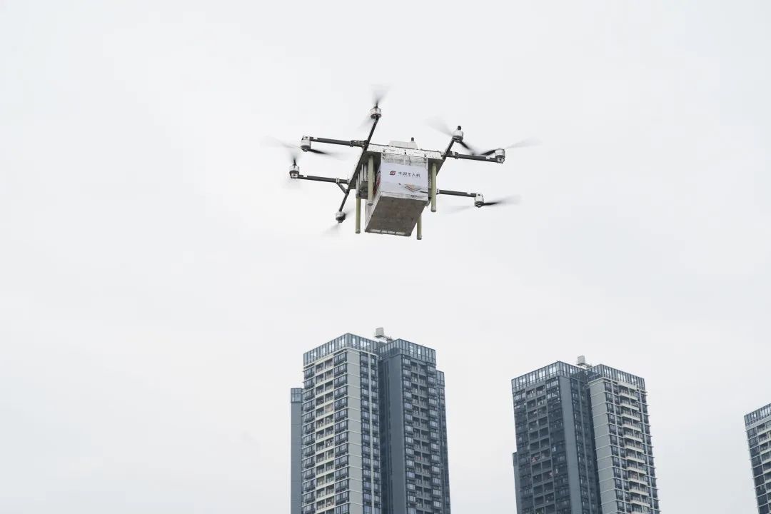 豐翼無人機成功首飛深圳市首條黃金珠寶低空運輸航線！